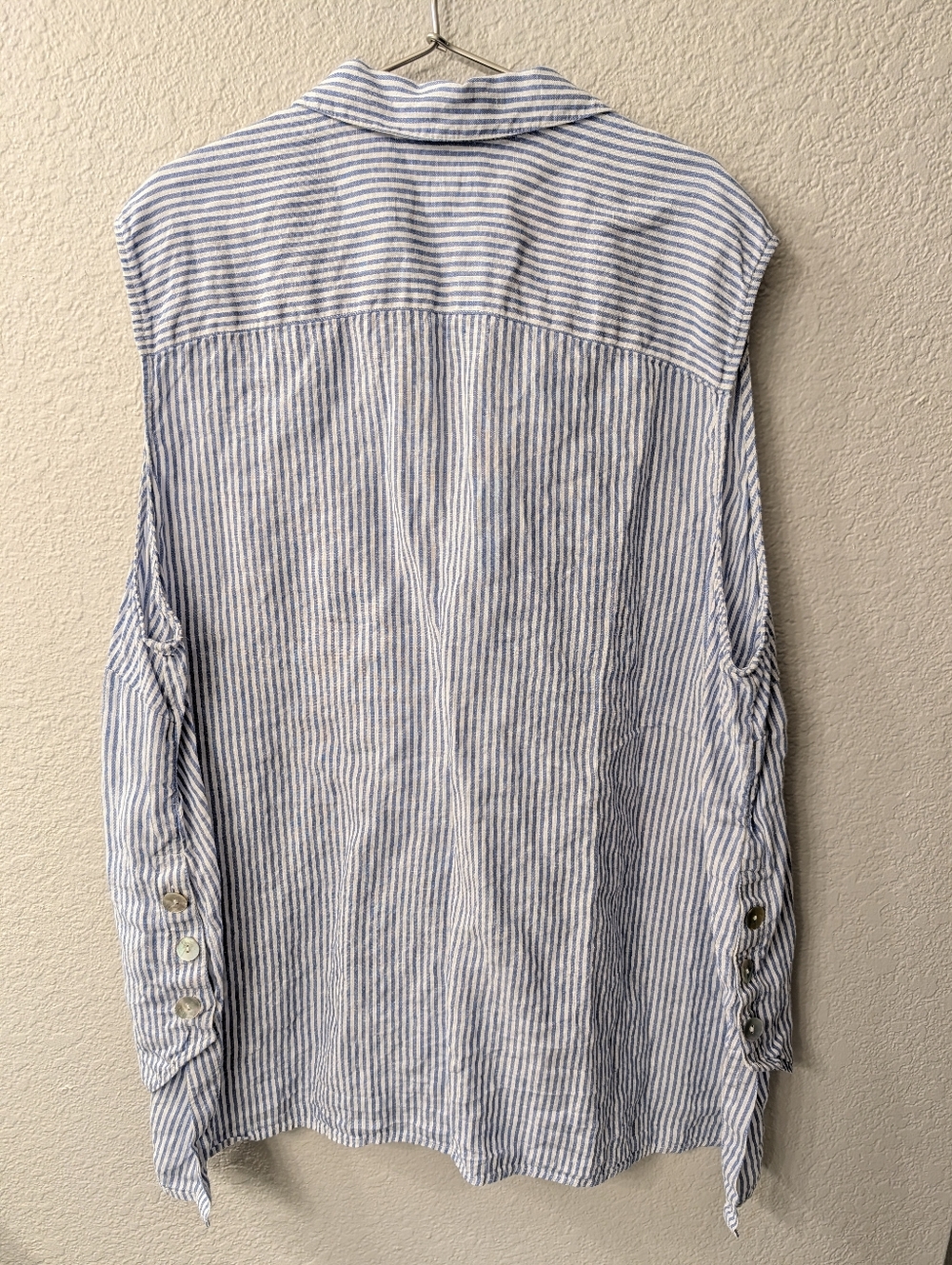 J Jill Love Linen Tunic Length Sleeveless Blouse Mother Of Pearl Buttons - Picture 2 of 7